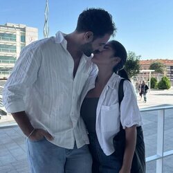 Isa Pantoja y Asraf Beno se dan el 'sí, quiero' en el Registro