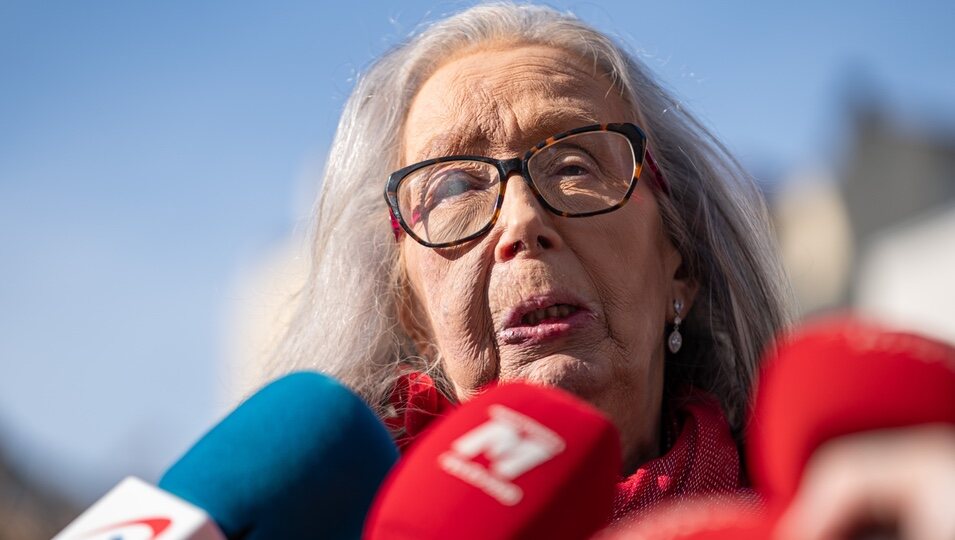 La madre de Itziar Castro en su capilla ardiente en Barcelona