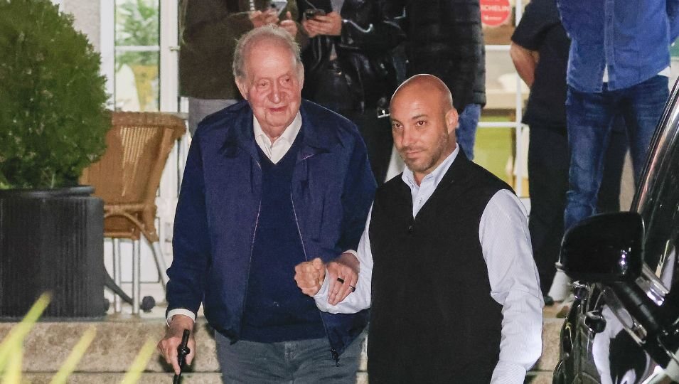El Rey Juan Carlos en la misa funeral de Alejandro Fernández de Araoz