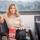 Pilar Eyre en la presentación de su libro 'Señoras bien'