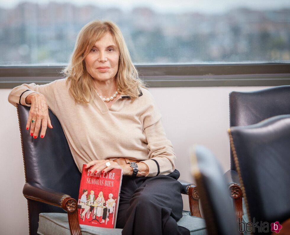 Pilar Eyre en la presentación de su libro 'Señoras bien'