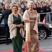 Ana María de Grecia y Benedicta de Dinamarca en el 18 cumpleaños de Isabella de Dinamarca