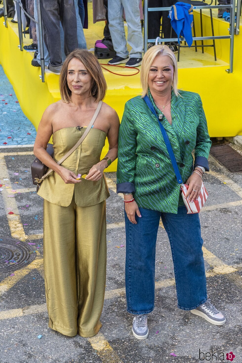 María Patiño y Belén Esteban en el gran desfile de 'La familia de la tele'