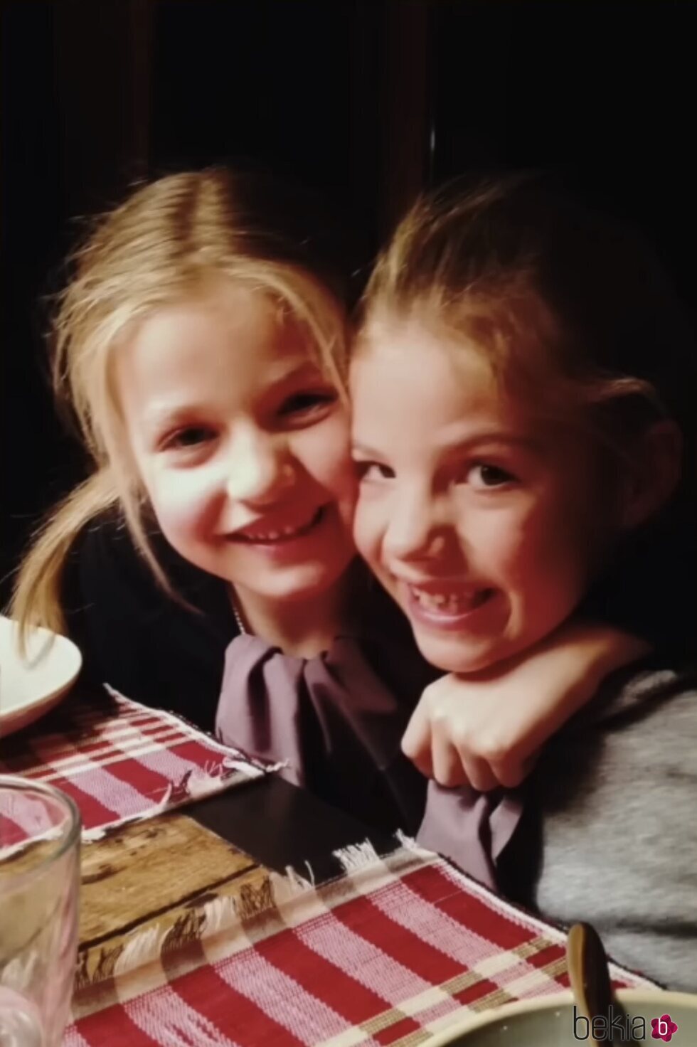 La Princesa Leonor y la Infanta Sofía, muy sonrientes cuando eran pequeñas