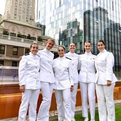 La Princesa Leonor con compañeras de Juan Sebastián de Elcano en Nueva York