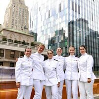 La Princesa Leonor con compañeras de Juan Sebastián de Elcano en Nueva York