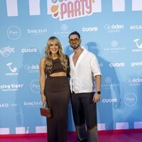 Marta Riesco y su novio Alejandro Caraza en la Cuore Summer Party 2025