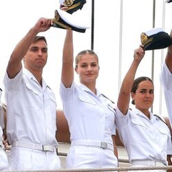 La Princesa Leonor, a su llegada a puerto en Marín para el desembarco del Elcano