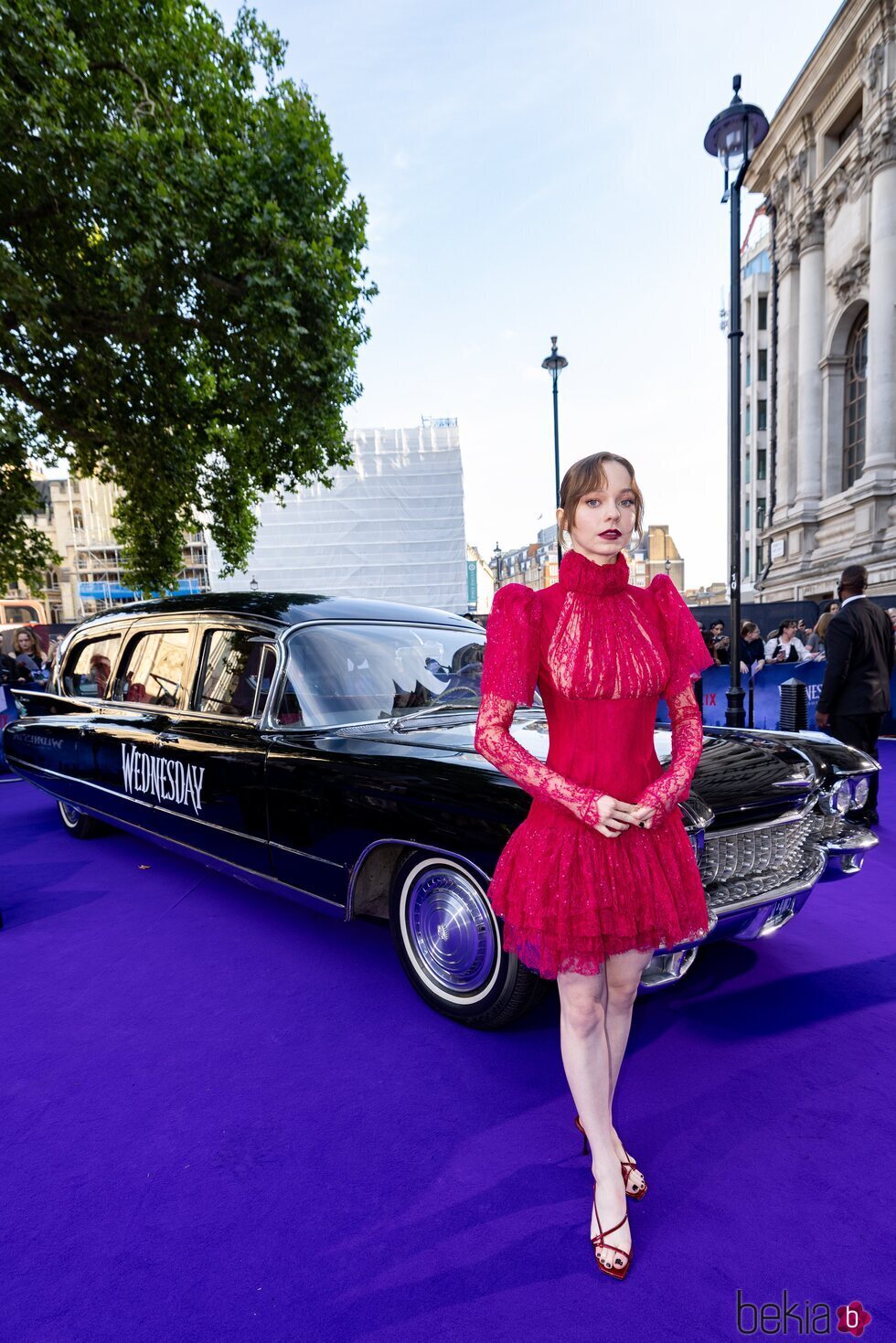 Emma Myers en la alfombra roja de la Premier de 'Wednesday'