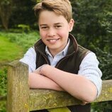 El Príncipe George estrena retrato por su 12 cumpleaños