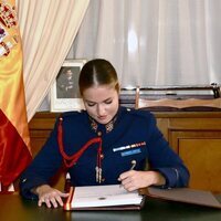 La Princesa Leonor es fotografiada a su llegada a San Javier a la Academia General del Aire y del Espacio