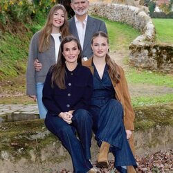 Felicitación navideña de 2025 de los Reyes Felipe y Letizia, con la Princesa Leonor y la Infanta Sofía