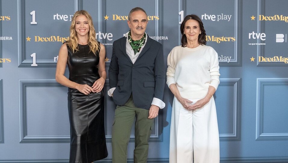 Patricia Montero, Lorenzo Castillo y Marta Riopérez, en la presentación de 'Decomasters'