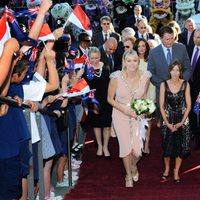 La Princesa Charlene de Mónaco inaugura 'Grace Kelly: Icono de Estilo' en Australia