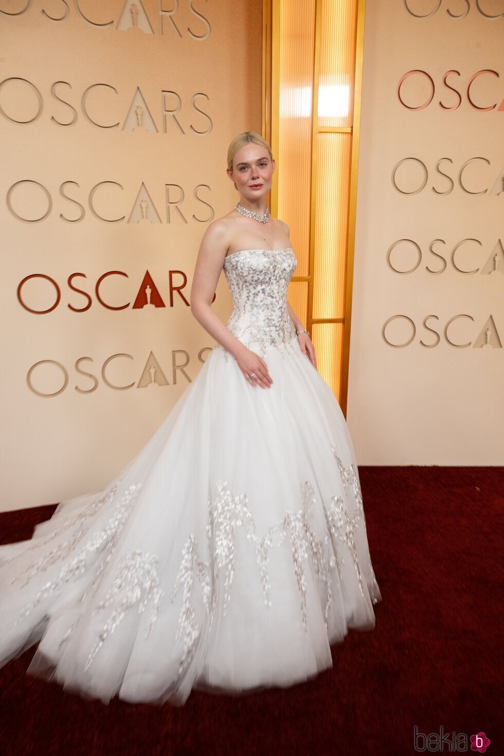 El espectacular vestido de la actriz Elle Fanning en Los Oscar 2026