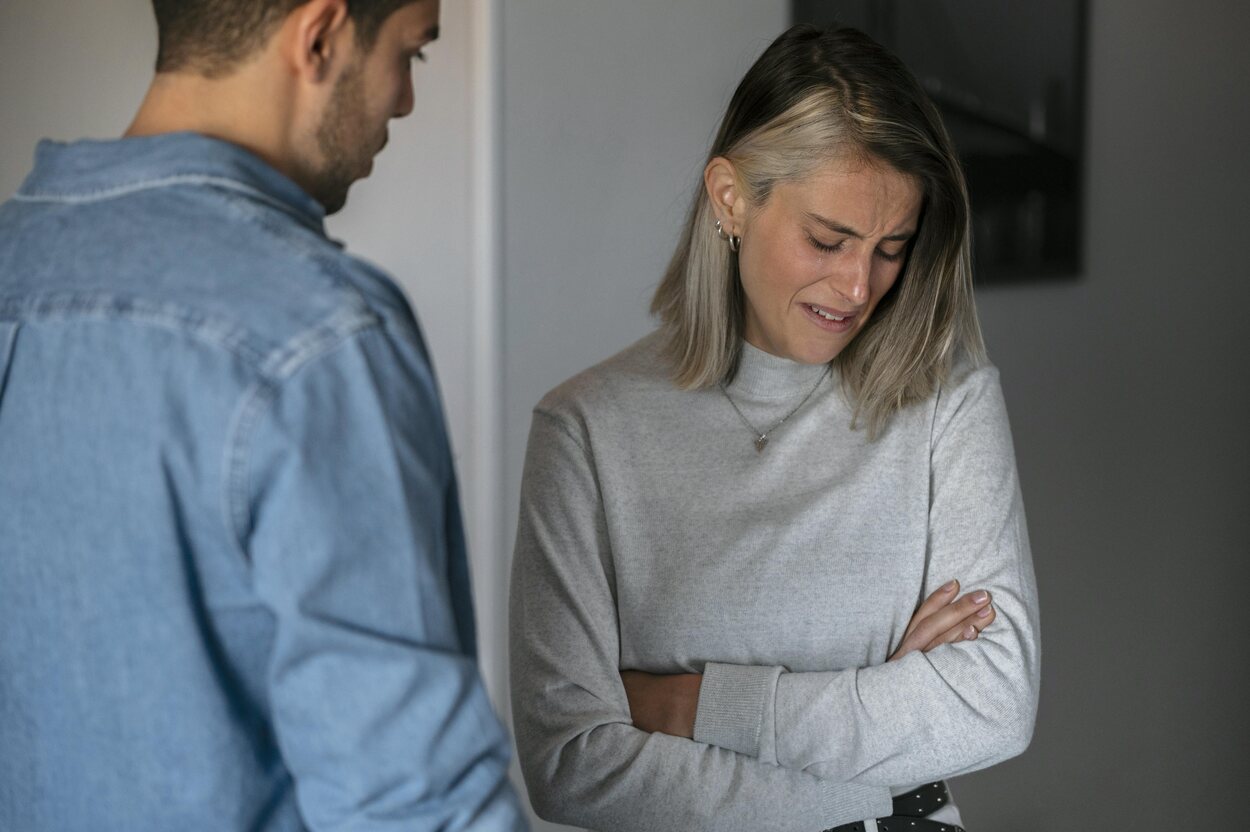Aunque la luz de gas suele ser cosa de pareja, también se da en otros ámbitos