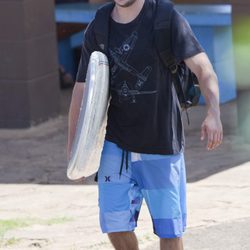Zac Efron en la playa