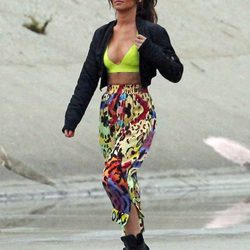 Cheryl Cole en el set de rodaje de uno de sus videoclips