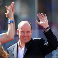 El Príncipe Alberto de Mónaco asiste a los partidos de voley playa de Londres 2012