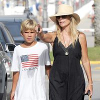 Patricia Rato y su hijo Juan Ruiz de vacaciones en Sotogrande