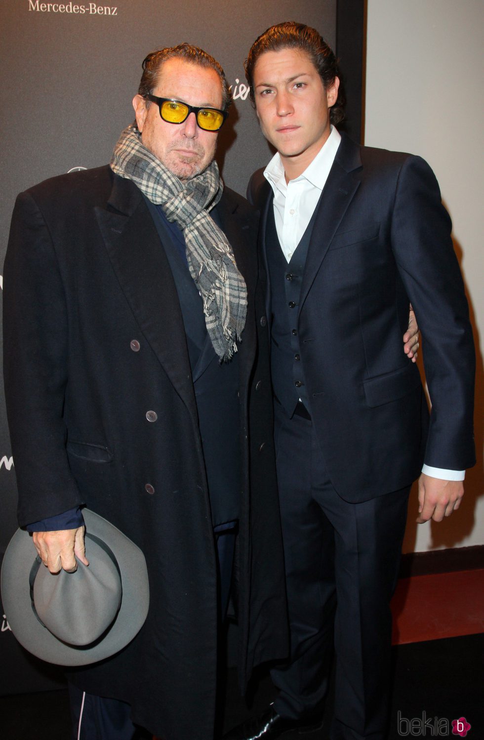 Vito Schnabel y su padre Julian Schnabel en una fiesta en la capital Alemana