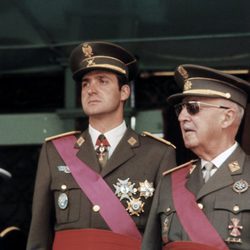 Juan Carlos de Borbón y Francisco Franco