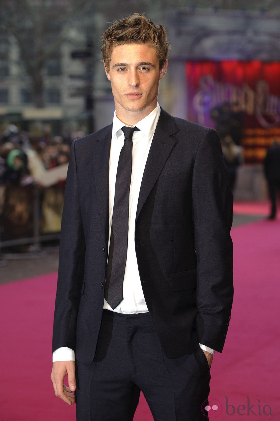 Max Irons