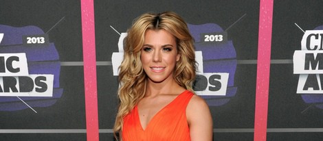 Kimberly Perry en los CMT Awards 2013