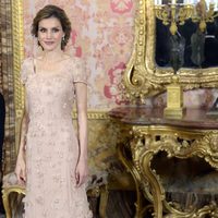 La Princesa Letizia en la cena de gala en honor a Naruhito de Japón