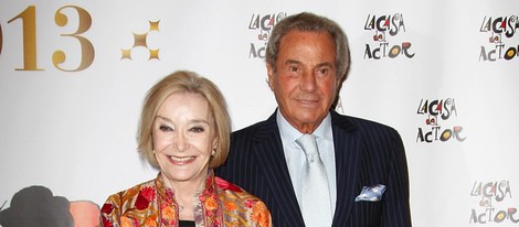 Nuria Espert y Arturo Fernández en los premios de La Casa del Actor 2013