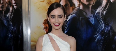 Lily Collins en el estreno de 'Cazadores de Sombras: Ciudad de Hueso' en Los Ángeles
