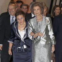 La Infanta Margarita y la Reina Sofía en el homenaje a Carlos Zurita