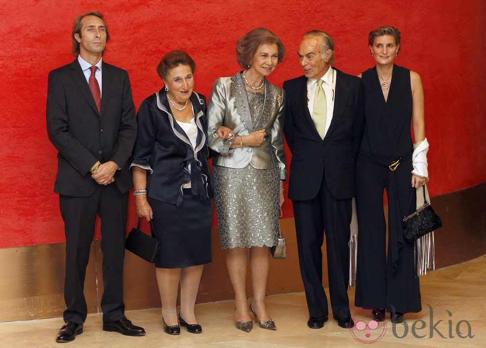 La Reina Sofía, los Duques de Soria y sus hijos en el homenaje a Carlos Zurita