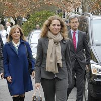 La Infanta Elena inaugura un banco de alimentos en Lisboa