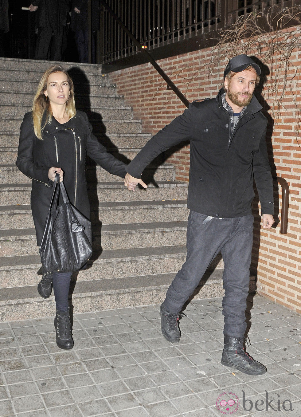 Kira Miró y Macaco en la misa funeral por Simone Bosé