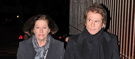 Raphael y Natalia Figueroa en la misa funeral por Simone Bosé
