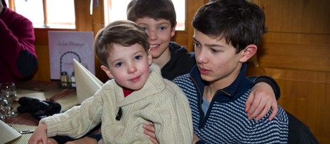Los Príncipes Enrique, Nicolás y Félix de Dinamarca en Suiza