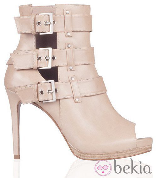 Botines peep toe de la colección primavera/verano 2014 de Pura López