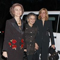La Reina Sofía, Irene de Grecia y la Infanta Cristina en la proyección del documental sobre Pablo de Grecia