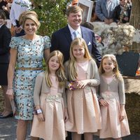 Los Reyes de Holanda celebran el Día del Rey en la ciudad de Amstelveen