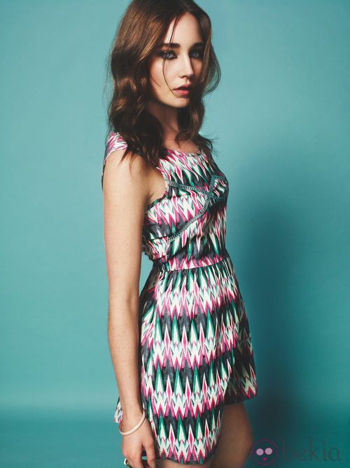 Vestido estampado de colores de la colección primavera/verano 2014 de Paramita