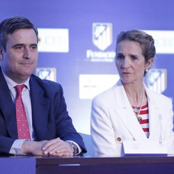 La Infanta Elena en un acto de la Fundación Atlético de Madrid y la Universidad CEU
