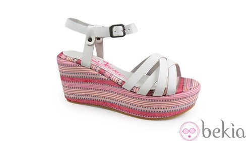 Sandalia con plataforma estampada de Lois para verano 2014