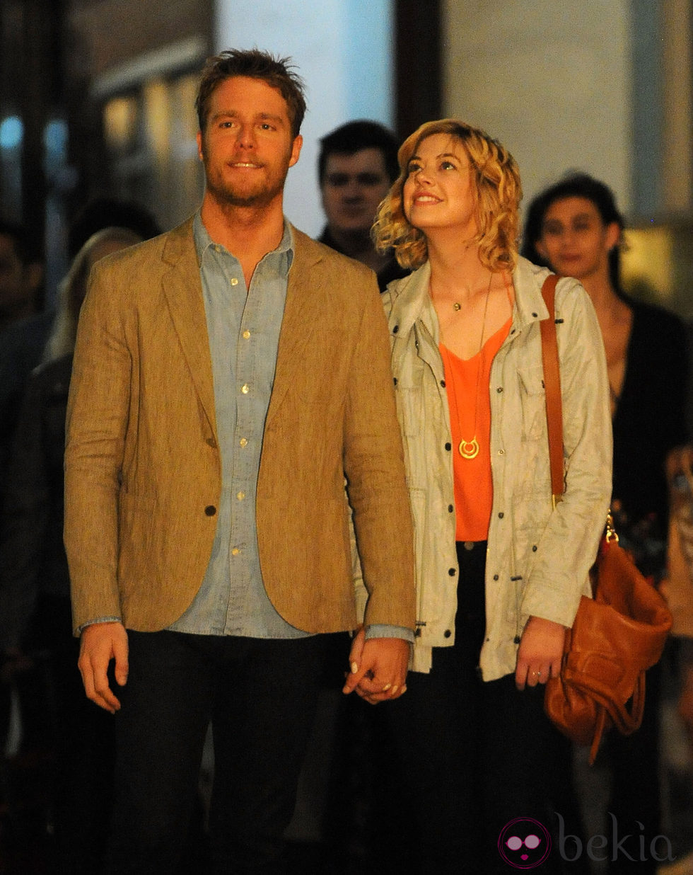 Analeigh Tipton y Jake McDorman en Nueva York