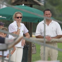 La Infanta Elena en el Real Club Pineda de Sevilla