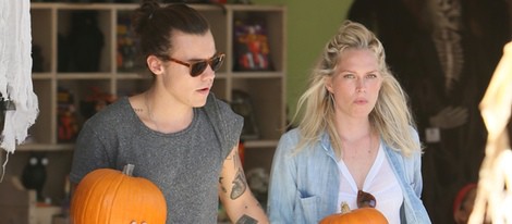 Harry Styles junto a una misteriosa chica rubia