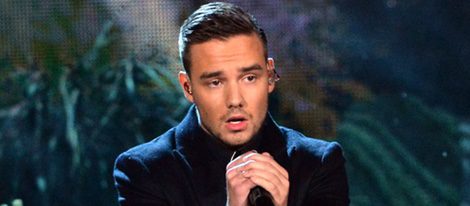 Liam Payne durante la actuación de One Direction en los American Music Awards 2014
