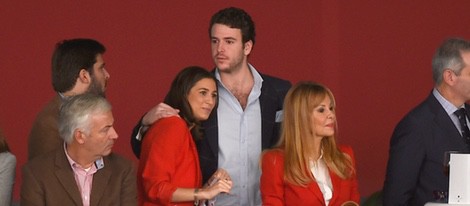 Álex Lequio con su novia y Ana Obregón en la Madrid Horse Week 2014