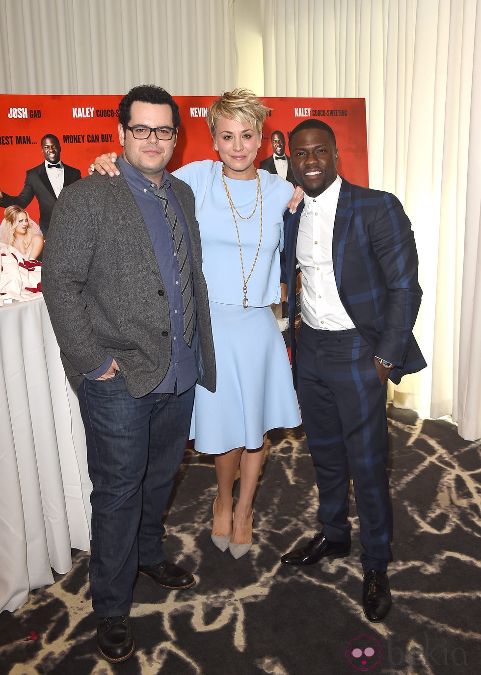 Kaley Cuoco, Kevin Hart y Josh Gad presentan su nueva película 'The Wedding Ringer'