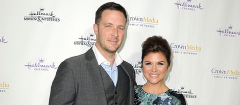 Tiffani Thiessen y Brady Smith acuden al estreno de 'Northpole'